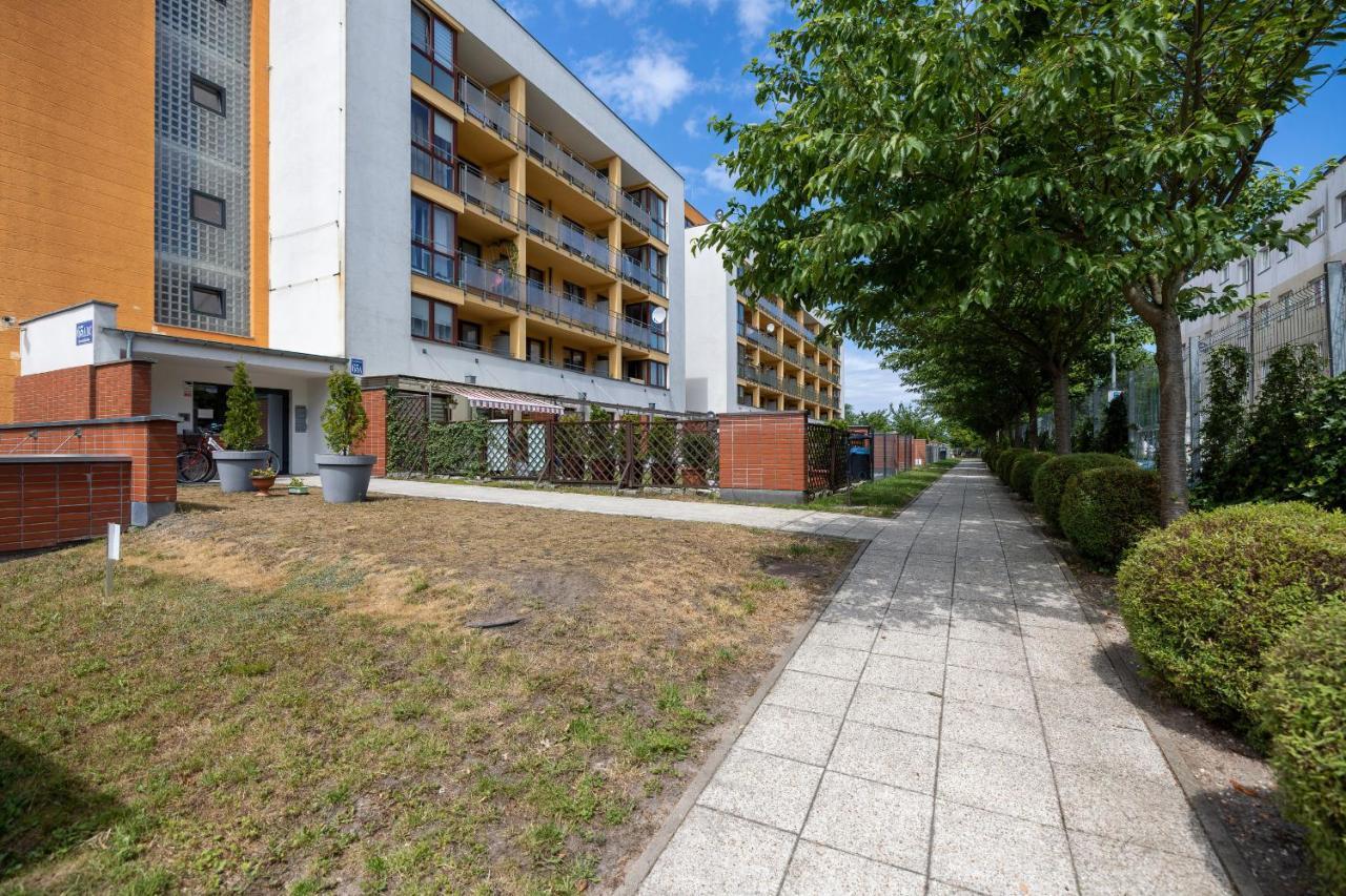 Apartamenty Wisniowy Sad By Noclegi Renters Kolobrzeg Exterior photo
