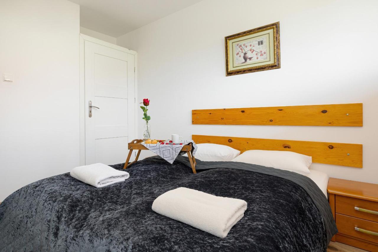 Apartamenty Wisniowy Sad By Noclegi Renters Kolobrzeg Exterior photo